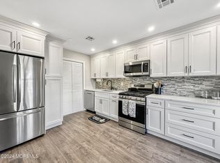 75 Orange Dr, Marlboro, NJ 07746