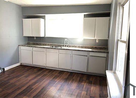 1st image of 1354 W 80th St