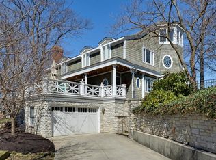 26504 Lake Rd, Bay Village, OH 44140