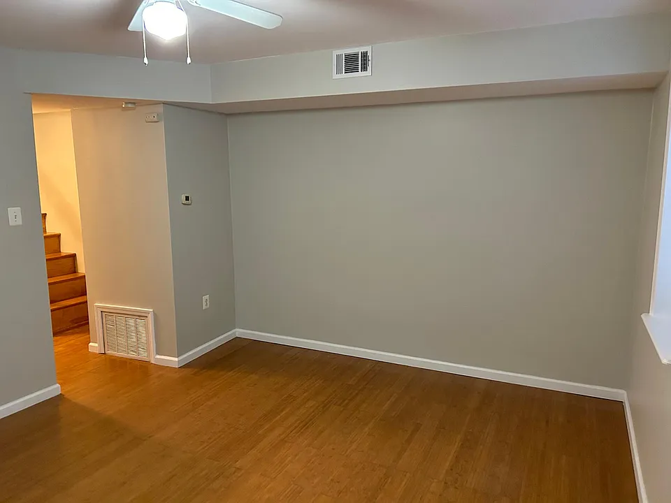 Spacious living room