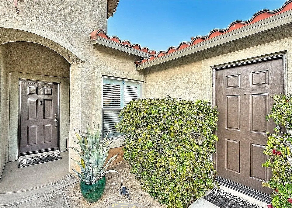952 Mira Grande - SFR — Photo 2