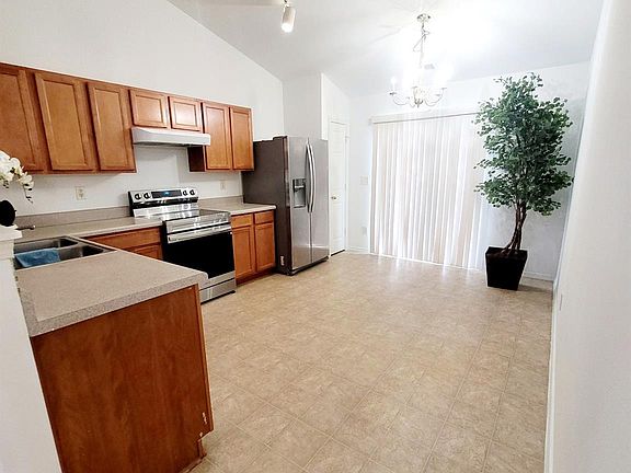 5th image of 2416 Buckleigh Dr