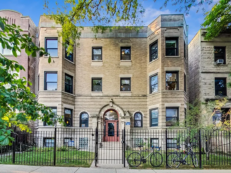 1224 W Argyle St #3W — Photo 1