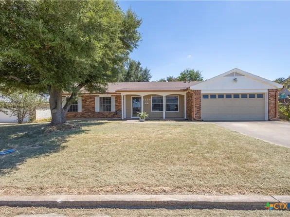 1504 W 6th St, Mc Gregor, TX 76657