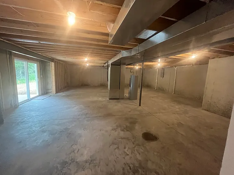 10714 Trenton Pass — Photo 2