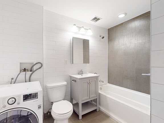 4th image of 96 Steuben St APT 1C