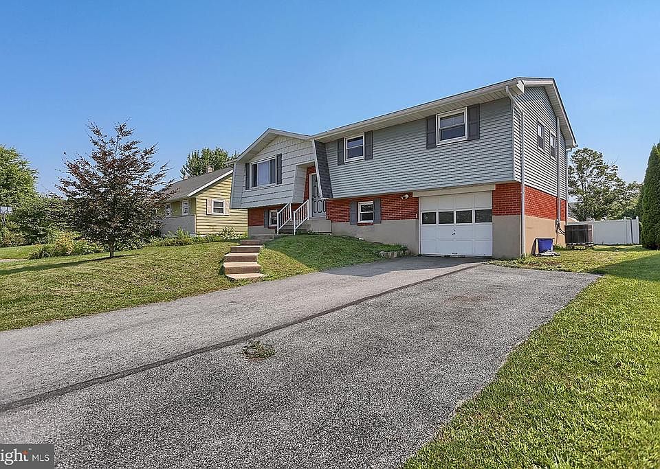 1st image of 511 Bickel Dr