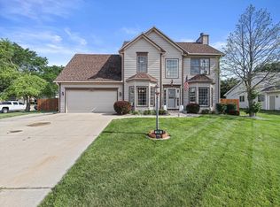 1218 Appaloosa Trl, Racine, WI 53402