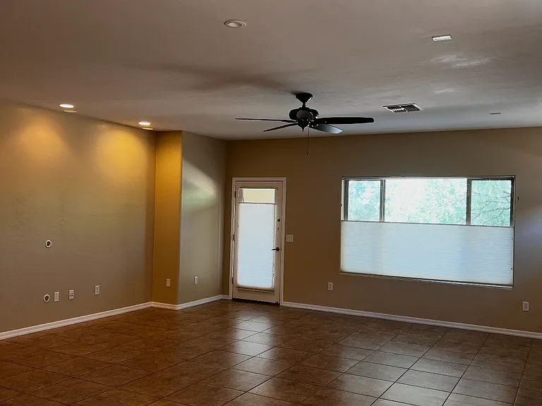 13555 N Barlassina Dr — Photo 17