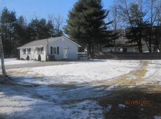 19 Eldridge Rd, Queensbury, NY 12804