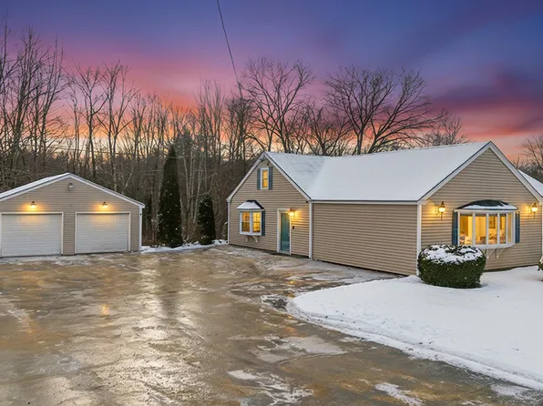 212 West Main Street, Hillsborough, NH 03244