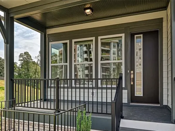 405 Prine Pl, Charlotte, NC 28213