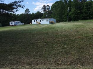 129 Colfax Rd, Statesville, NC 28625