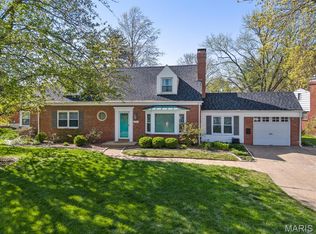 1537 S Rock Hill Rd, Saint Louis, MO 63119