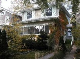 2130 W Morse Ave, Chicago, IL 60645