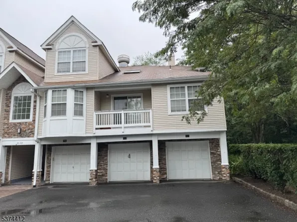 64 Pasture Ct #64, Roxbury Twp., NJ 07852