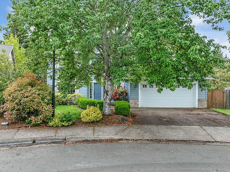 16742 NW Dublin Ct — Photo 48