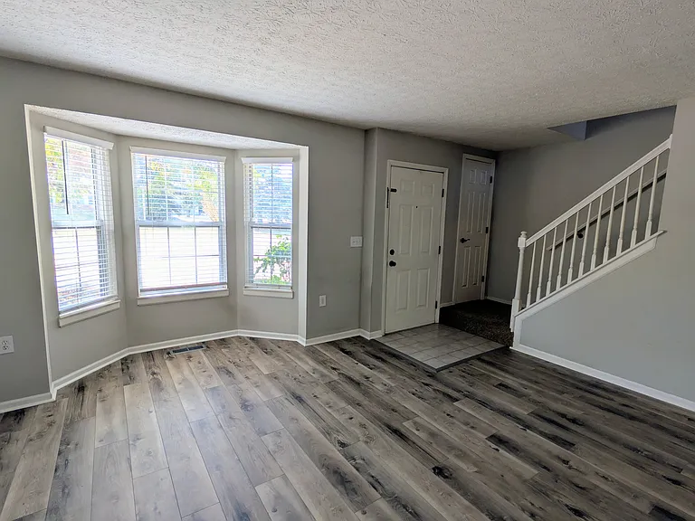 3003 Glenloch Cir — Photo 9