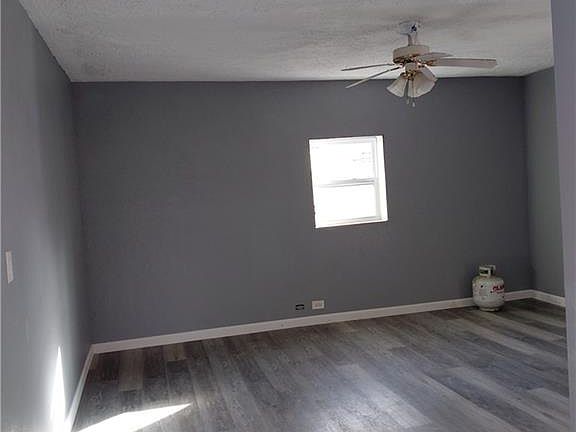 3rd image of 3019 50th St