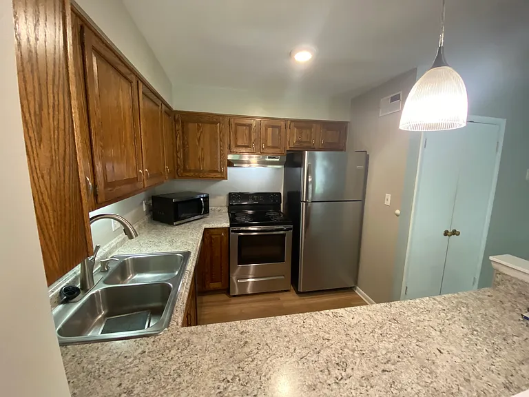 113 Albemarle Dr #113 — Photo 11