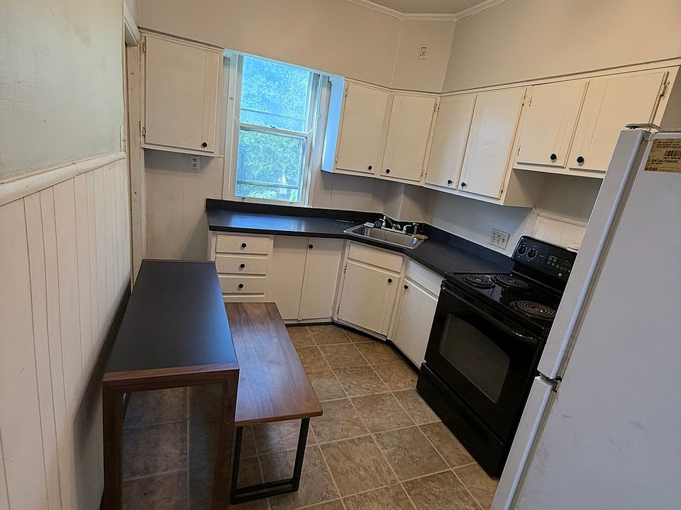 1st image of 6405 Vine St #1