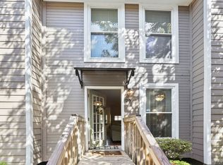 25 Higgins Ct, Baton Rouge, LA 70808