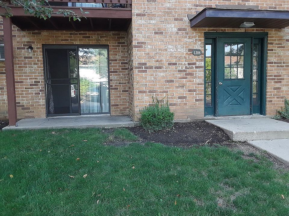 1st image of 1304 N Geneva Dr APT 2A