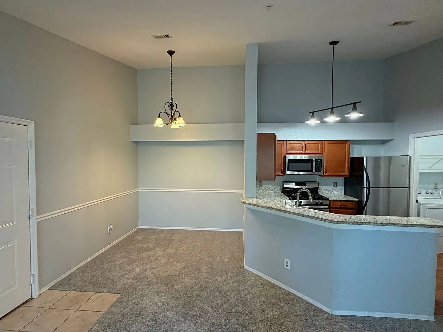 13810 Sutton Park Dr N — Photo 2