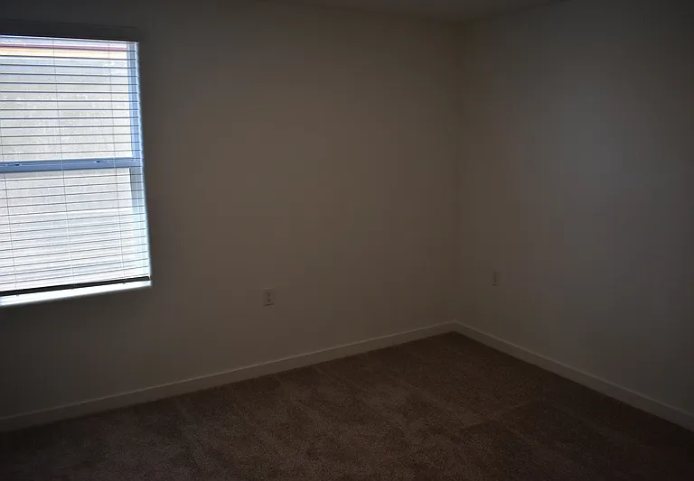 4123 Scarlet Ct — Photo 36