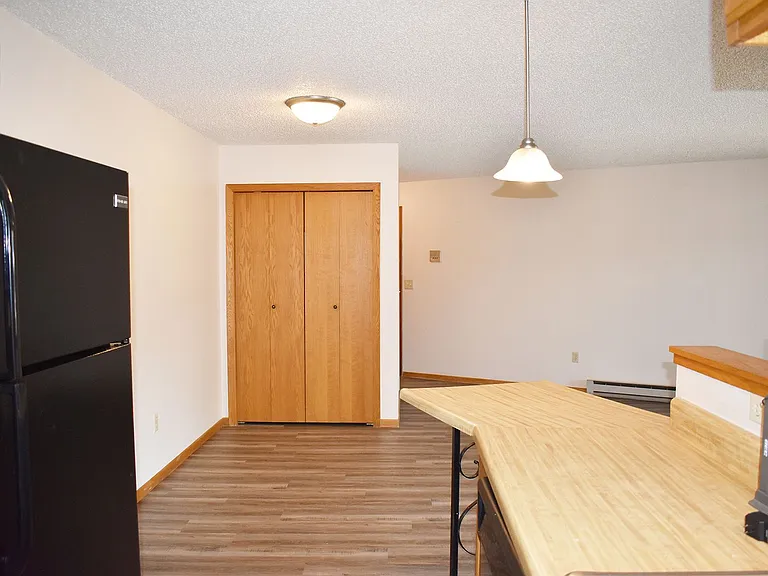 Colton Heights — Photo 9