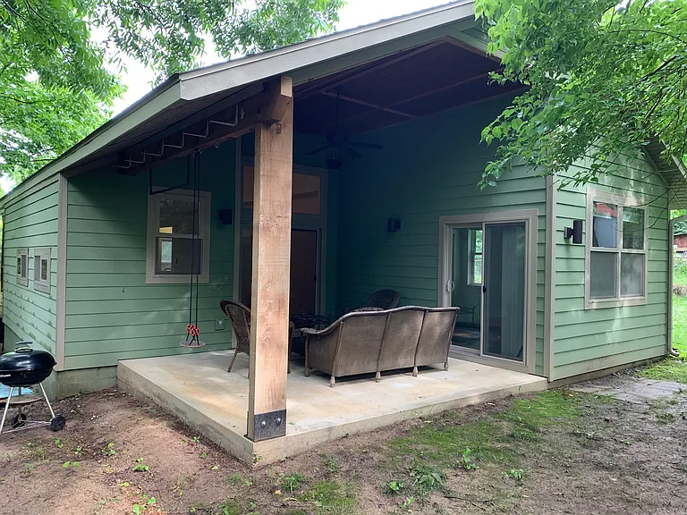 420 S Church Ave — Photo 13