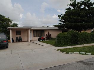 111 NE 16th Ave, Boynton Beach, FL 33435