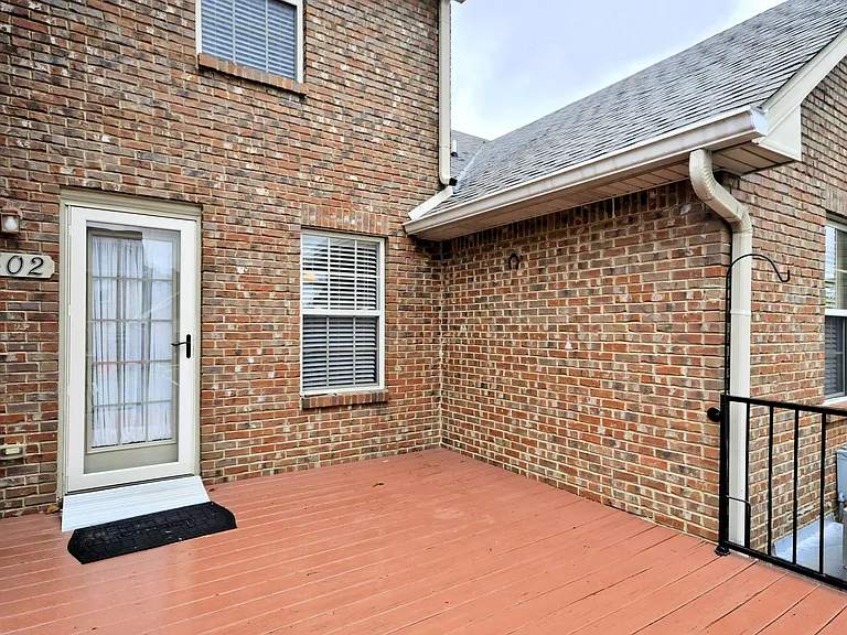 135 Excell Rd #402 — Photo 38