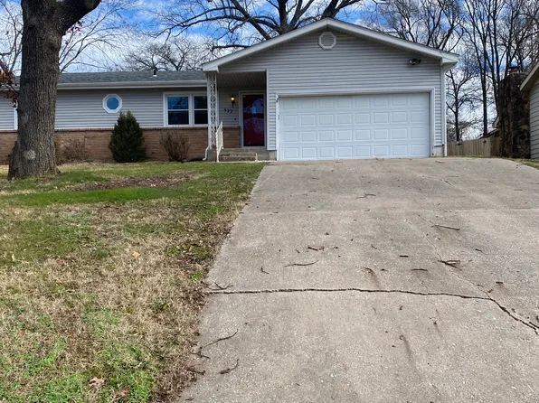 922 S Mission Ave, Springfield, MO 65809