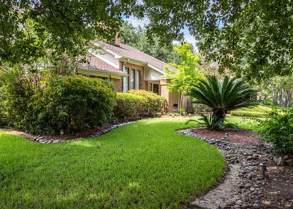 1st image of 7703 Brook Springs Dr