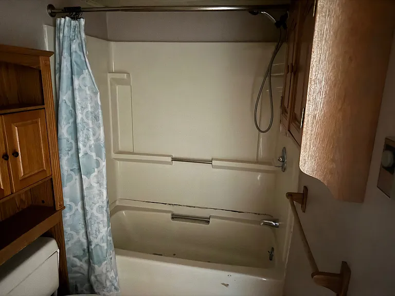 1942 Fairview Ave #2 — Photo 5