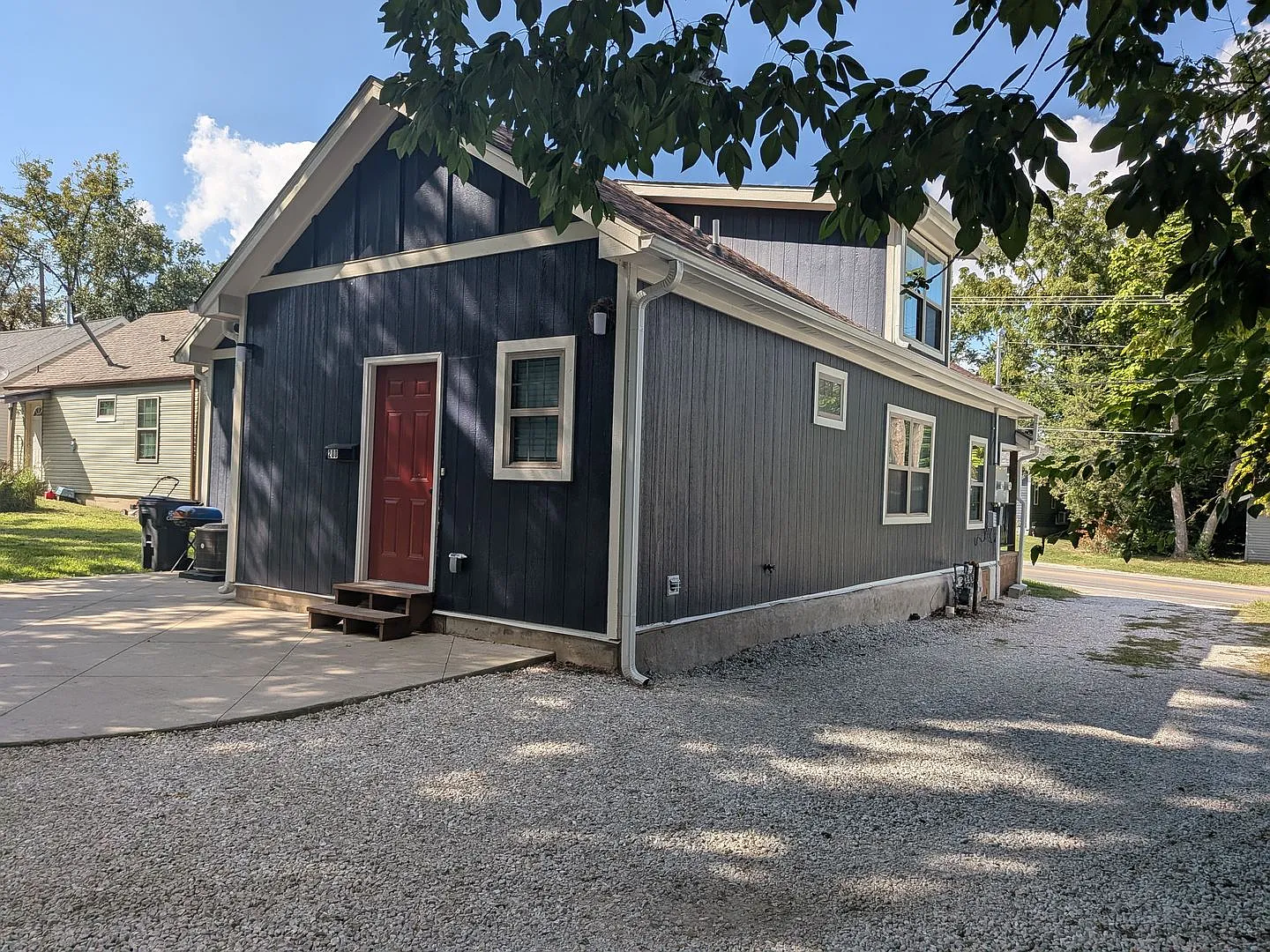 308 W Worley — Photo 2