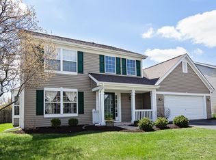 3271 Stratton Ln, Aurora, IL 60502