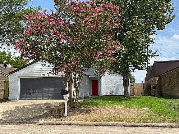 2nd image of 16038 Bear Hill Dr