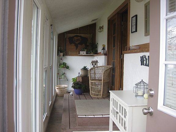 2nd image of 4321 Comanche Dr