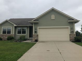 320 35th St SW, Altoona, IA 50009