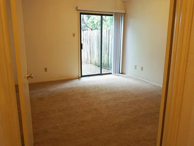 12805 Staton Dr — Photo 8