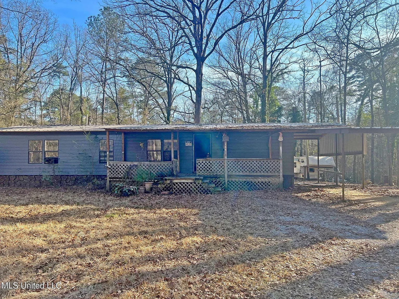 146 Lady Marian Rd photo 1