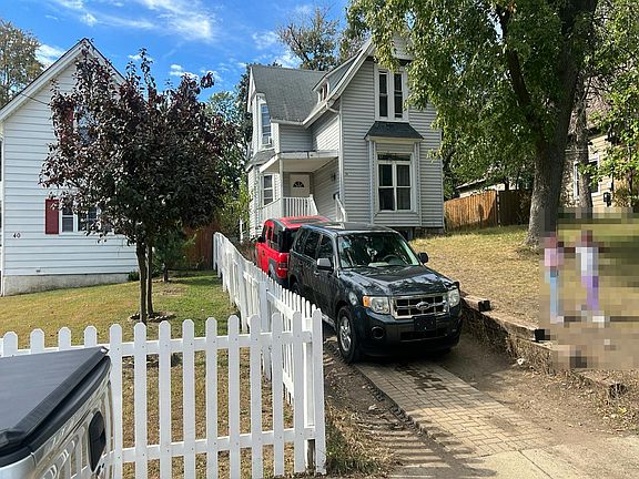 3rd image of 36 S Union St