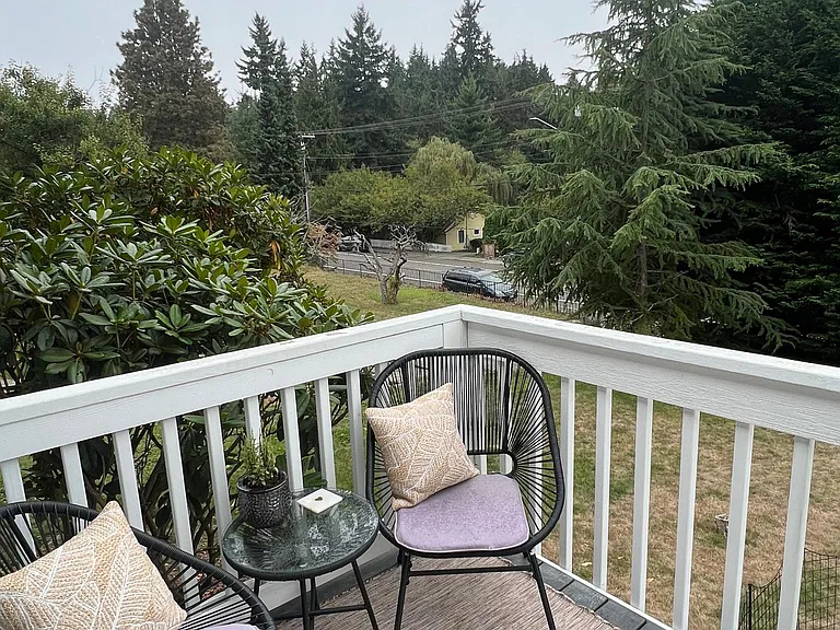4805 Glenwood Ave — Photo 42