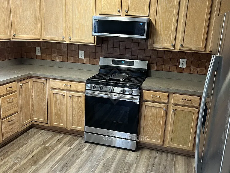 6507 Hot Spring Ln — Photo 11