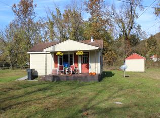 82 Sycamore St, Salt Lick, KY 40371