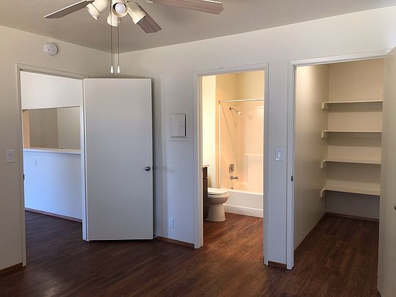 5th image of 5941 Camino Ln APT 15