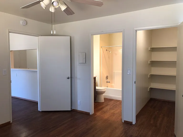 5941 Camino Ln — Photo 3