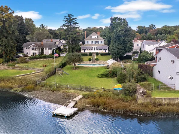 2620 Post Road, Darien, CT 06820